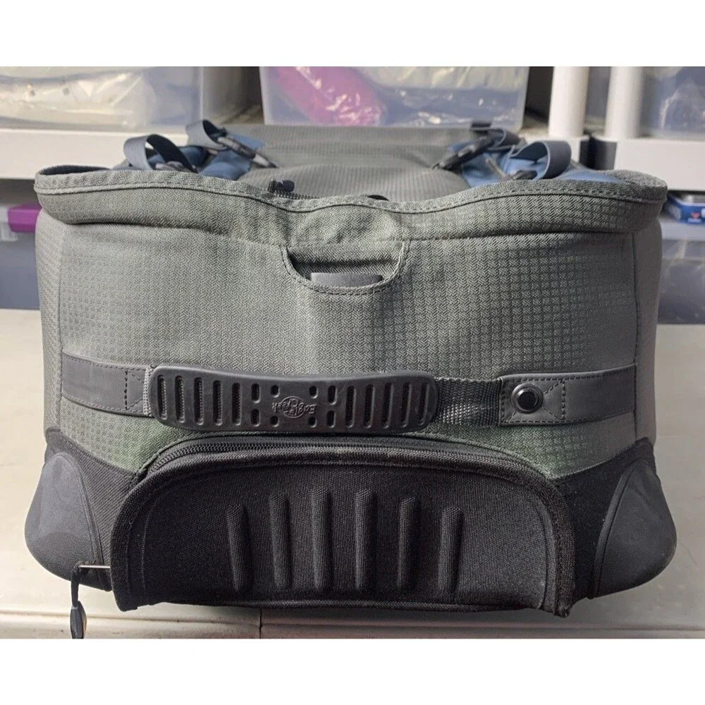 Eagle Creek Switchback Max ES 25” Rolling Suitcase Convertible Backpack Luggage